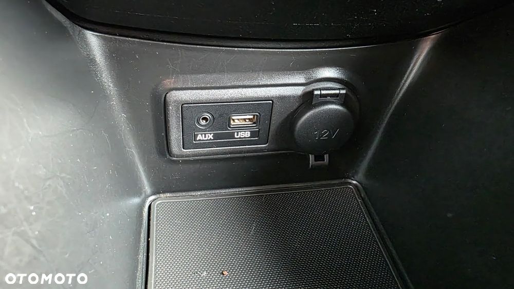 Hyundai ix20 1.4 blue Space - 26