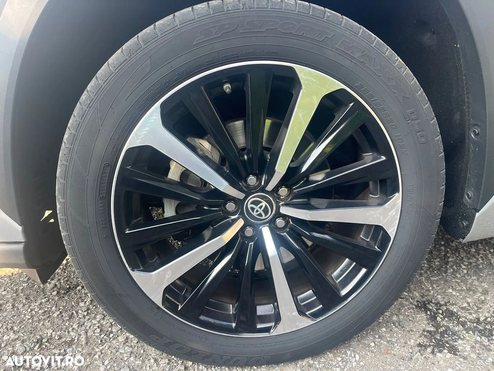 Toyota Highlander 2.5 Hybrid Luxury - 23