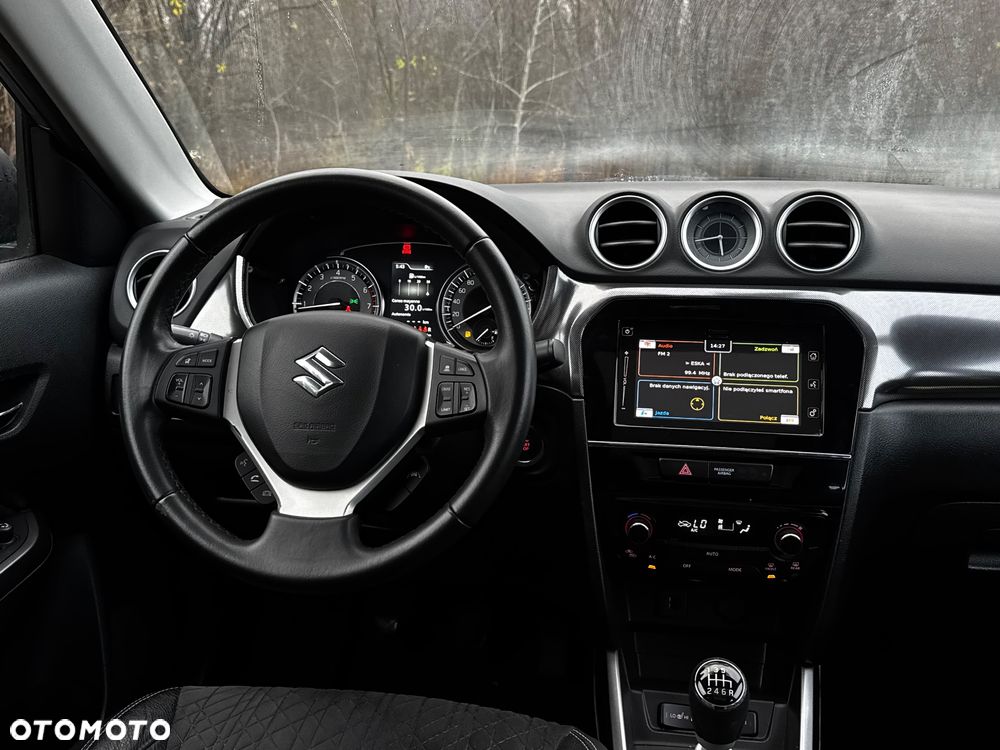 Suzuki Vitara 1.4 Boosterjet Premium 2WD - 19