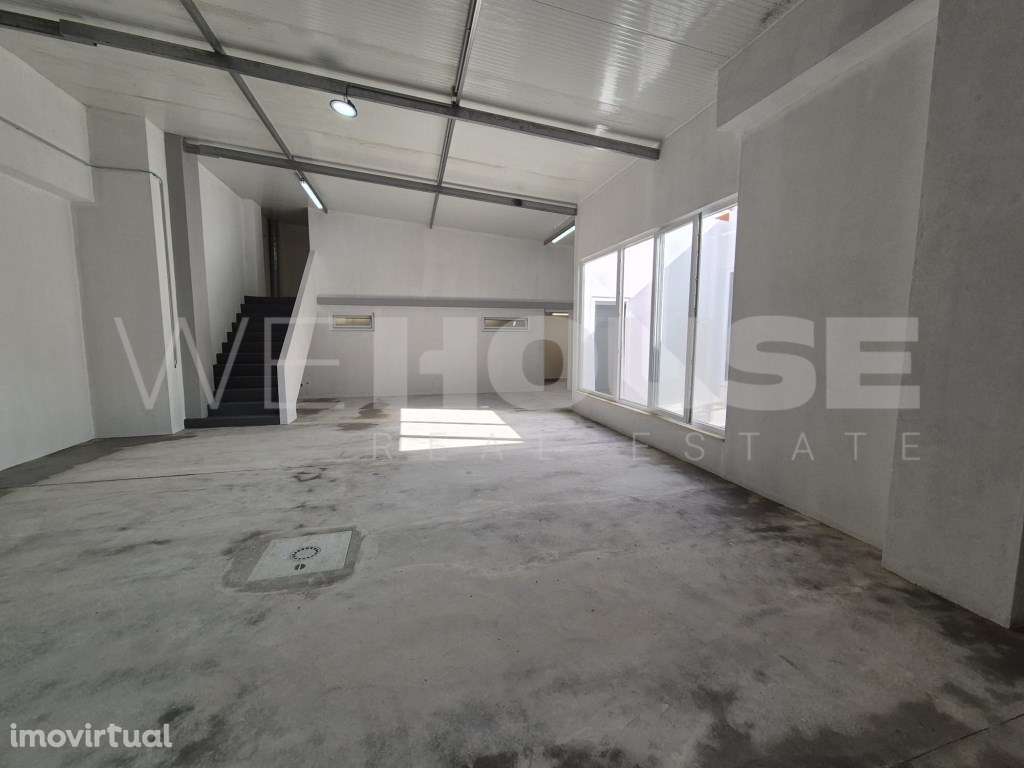 Armazém para Venda na Baixa da Banheira - Grande imagem: 3/17