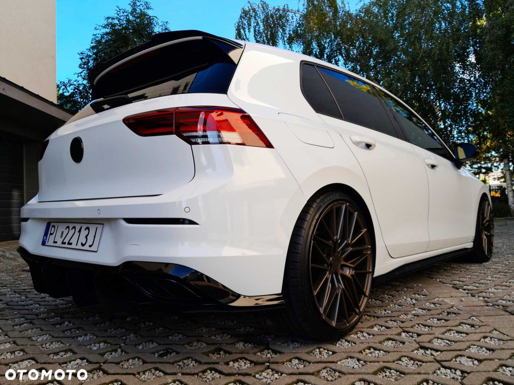 Volkswagen Golf - 9