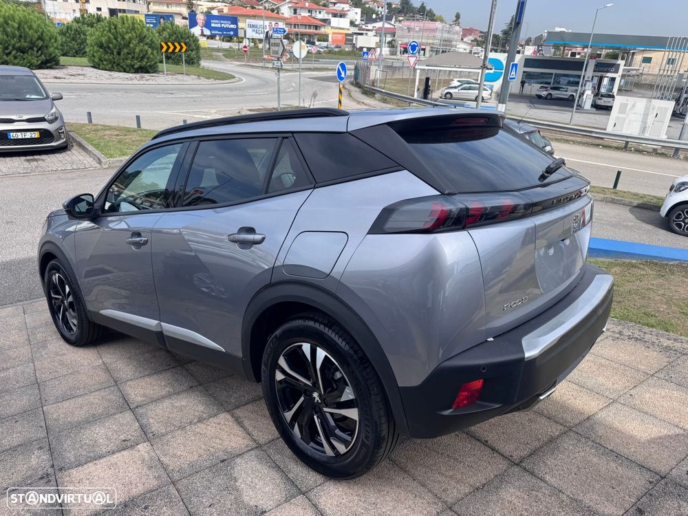 Peugeot 2008 1.2 PureTech Allure EAT8 - 4