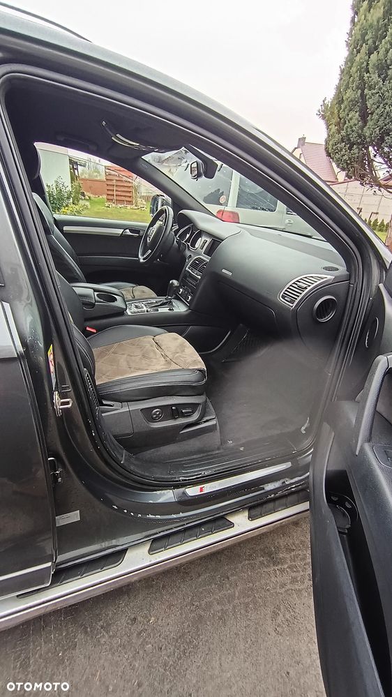 Audi Q7 - 10