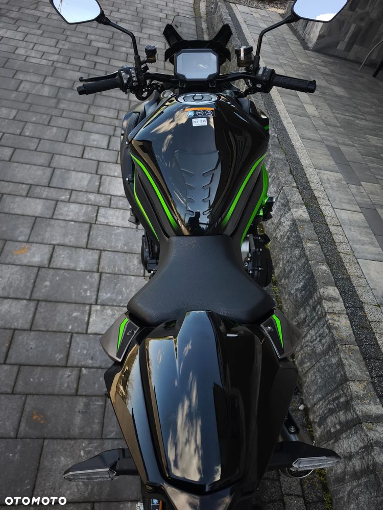 Kawasaki H2 - 33