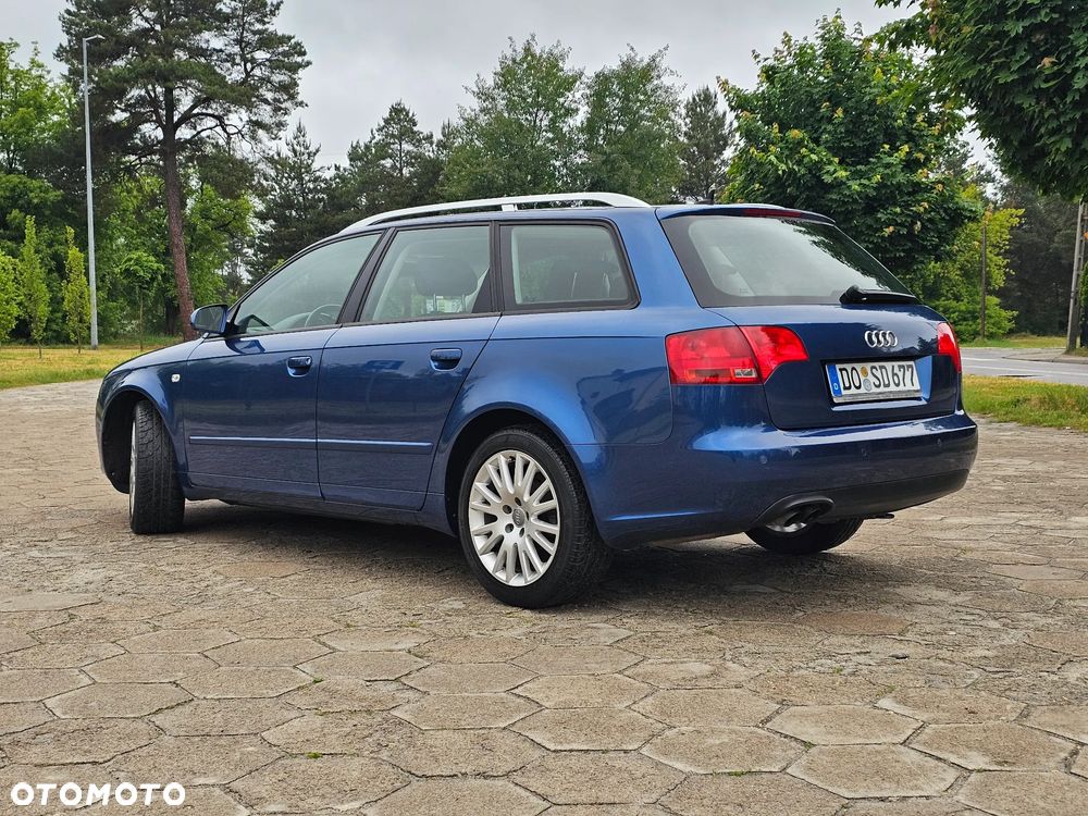 Audi A4 Avant - 2