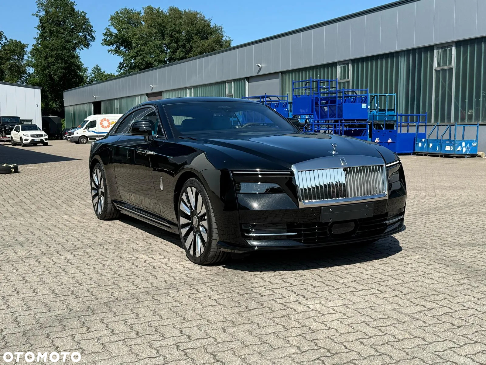 Rolls-Royce Spectre - 4