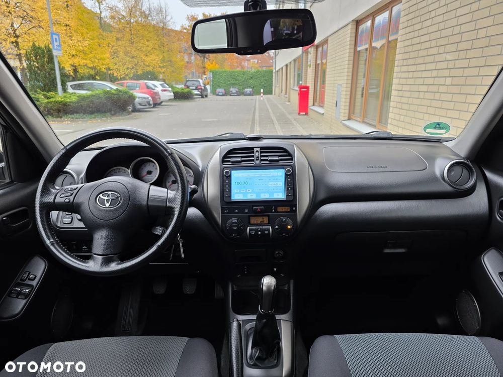 Toyota RAV4 4x4 Executive - 23
