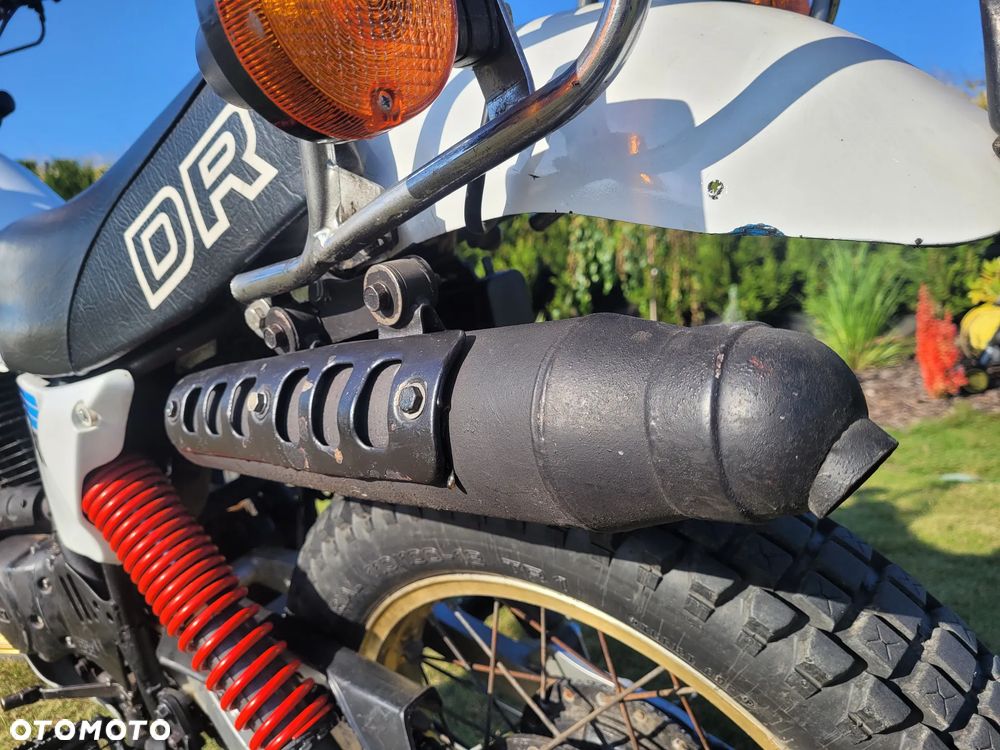 Suzuki DR - 16