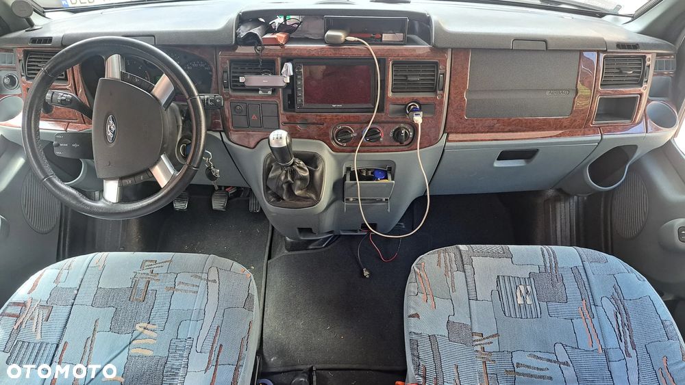 Ford Transit - 7