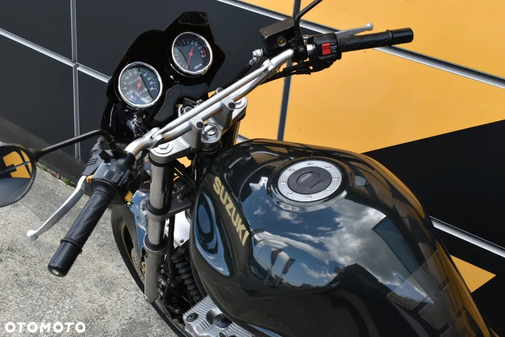 Suzuki Bandit - 11