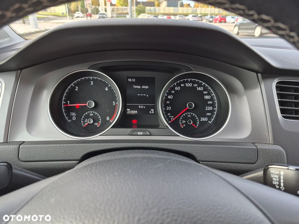 Volkswagen Golf VII 1.6 TDI BlueMotion Trendline - 9