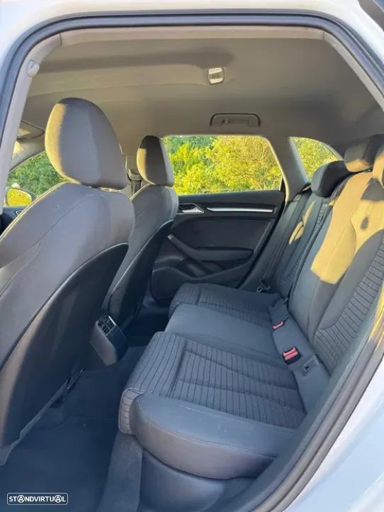 Audi A3 Sportback - 8