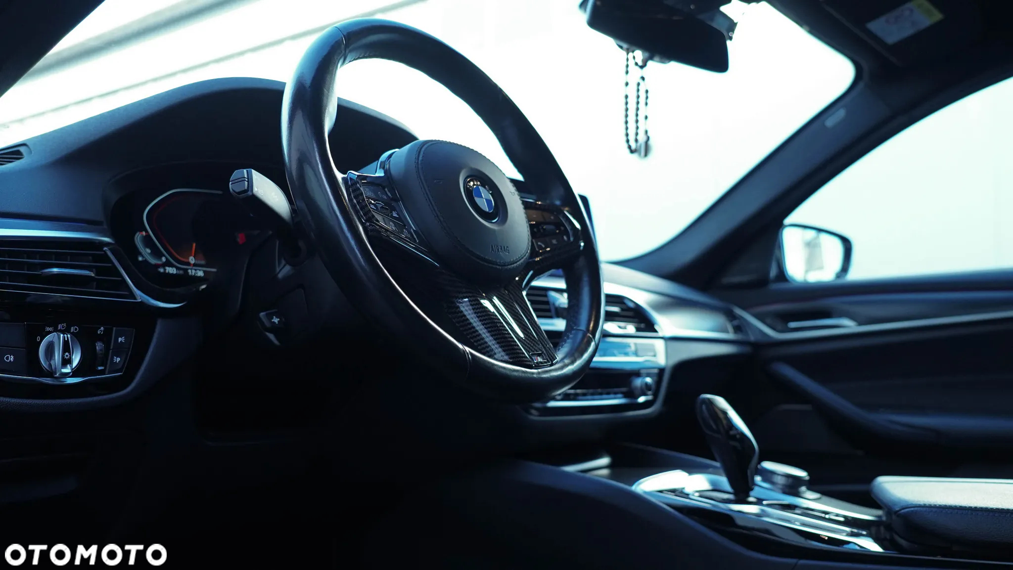 BMW Seria 5 530i GPF xDrive M Sport sport - 12