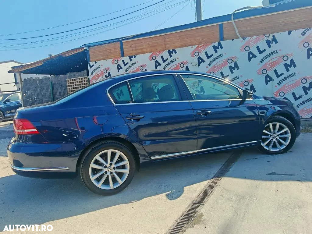 Volkswagen Passat - 9