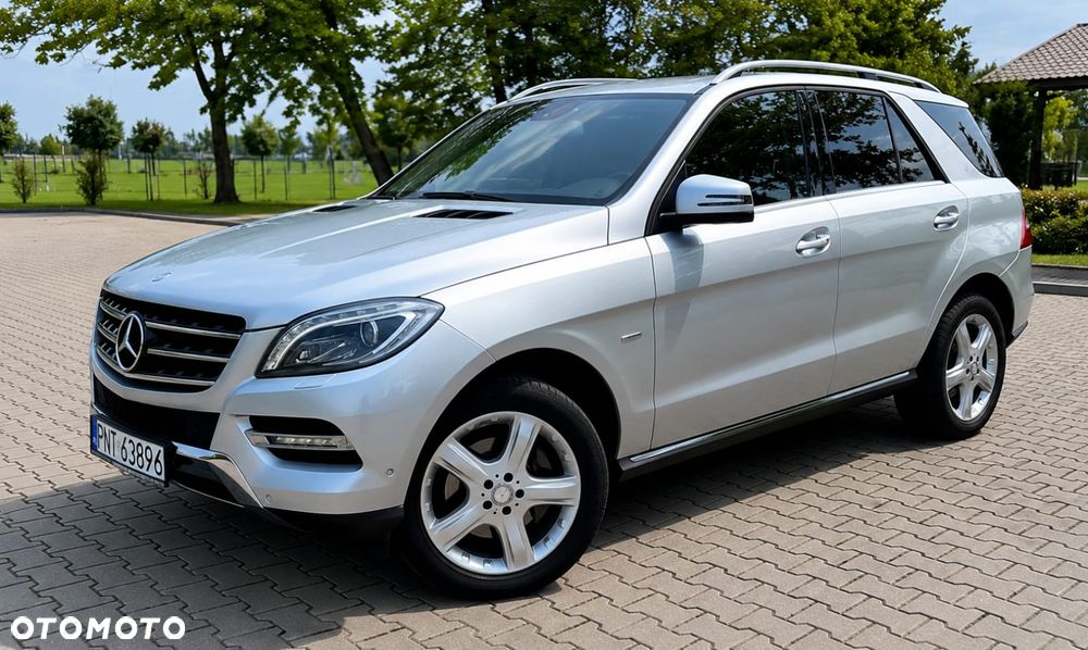 Mercedes-Benz ML 350 BlueTEC 4-Matic - 4