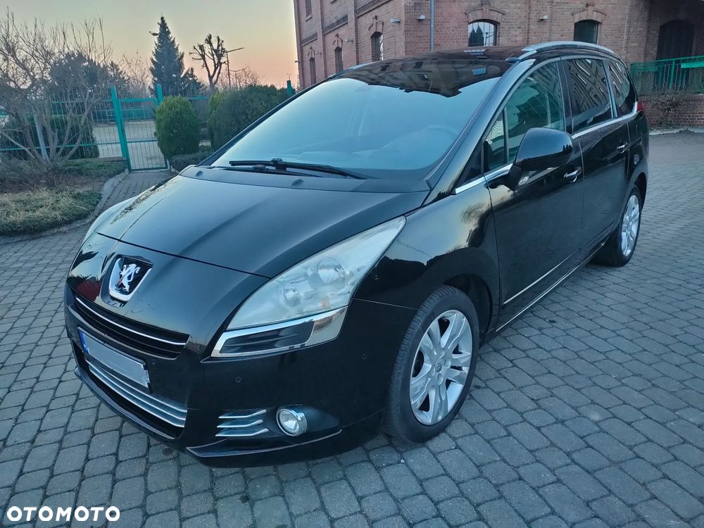 Peugeot 5008 2.0 HDi Allure 7os - 9