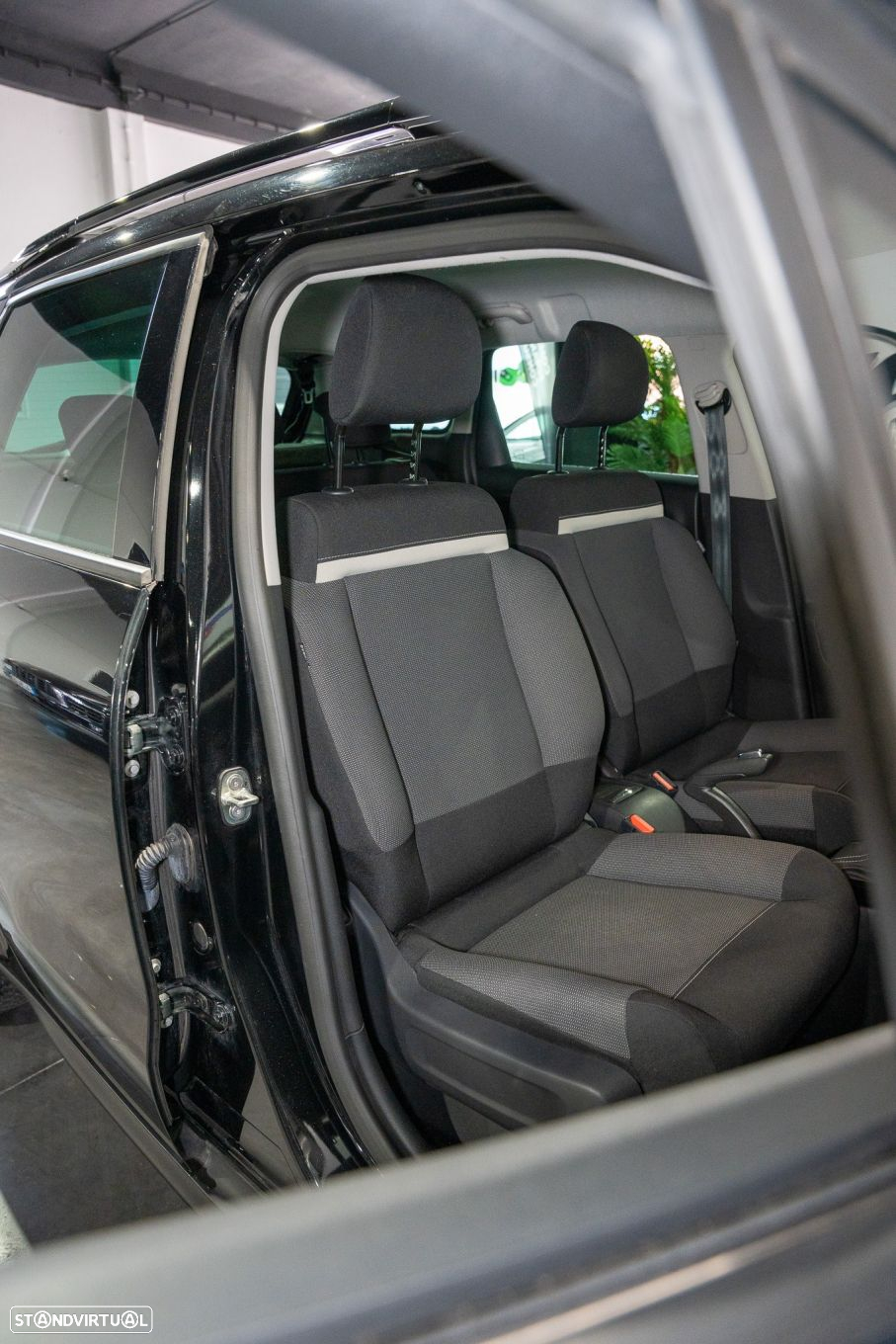 Citroën C3 Aircross 1.2 PureTech Shine EAT6 - 14