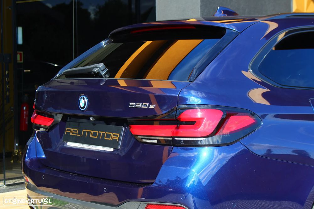BMW 520 e Pack M - 6