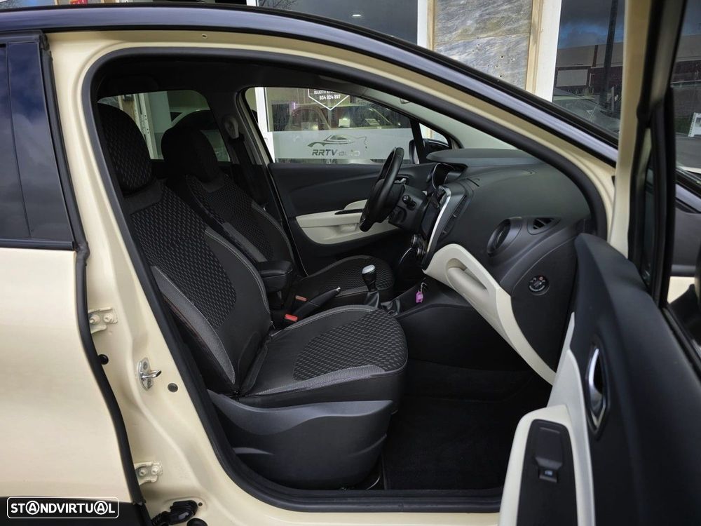 Renault Captur 1.5 dCi Exclusive - 22
