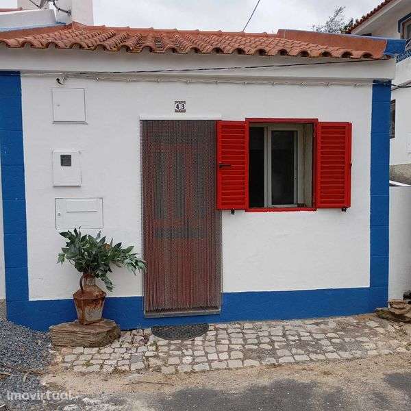 Moradia T1 Remodelada c/ Quintal - Grande imagem: 2/12
