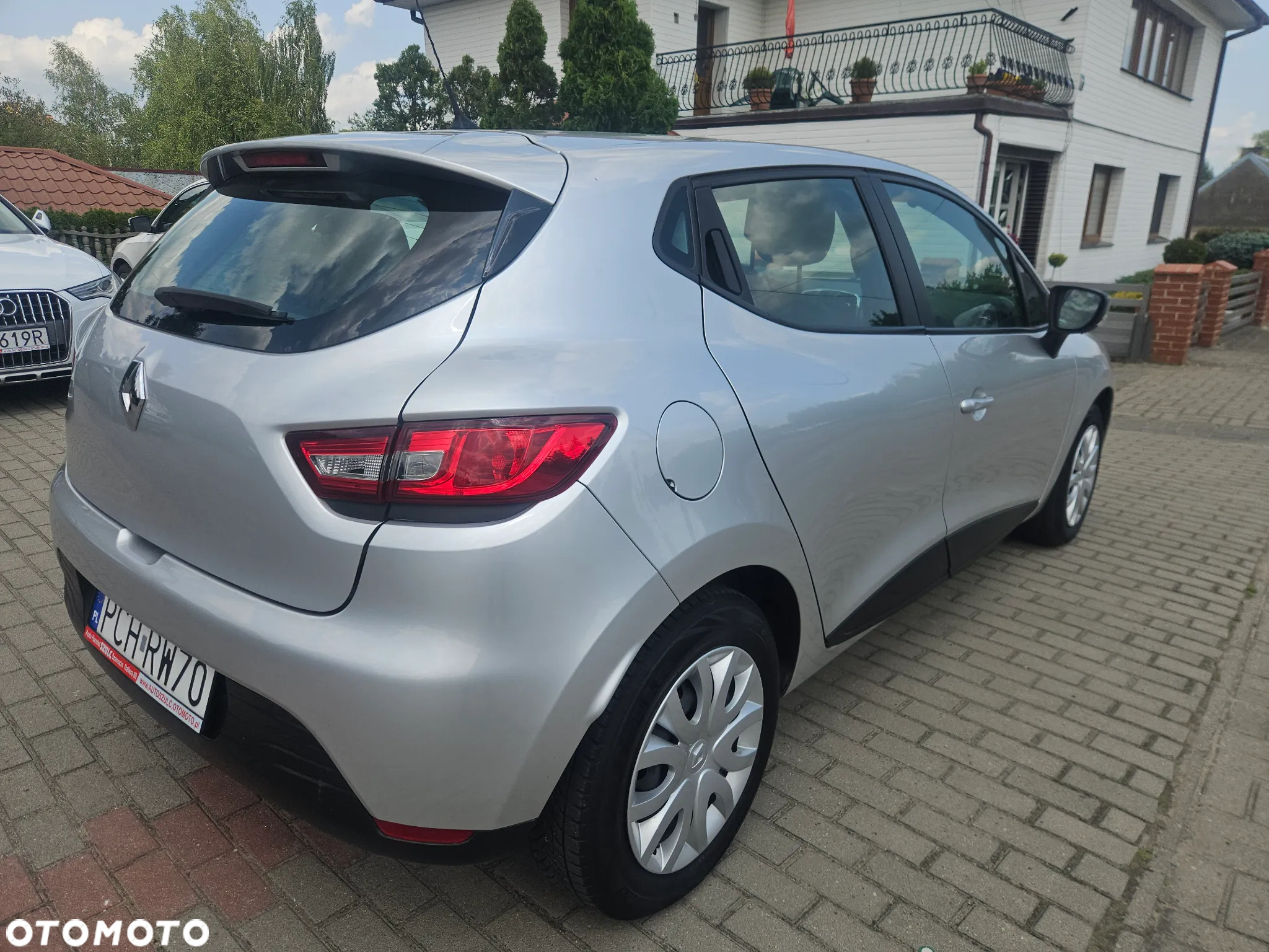 Renault Clio - 2