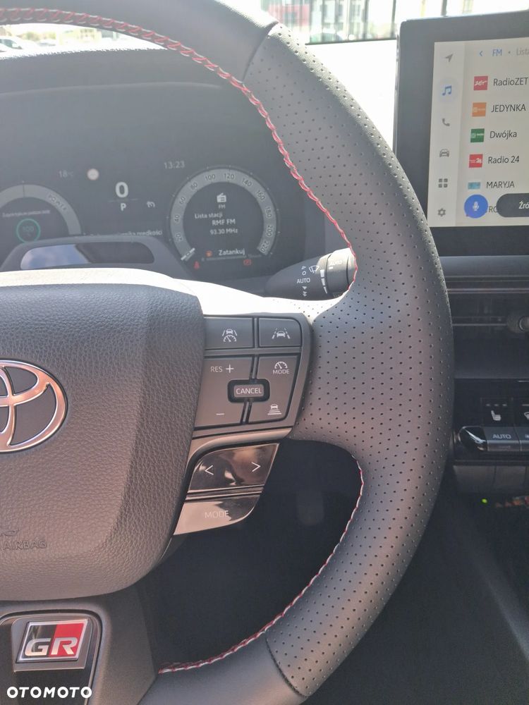 Toyota C-HR - 21