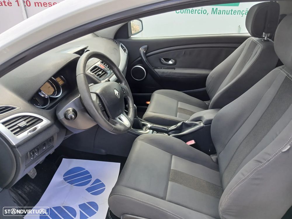 Renault Mégane Coupe 1.5 dCi Dynamique - 14