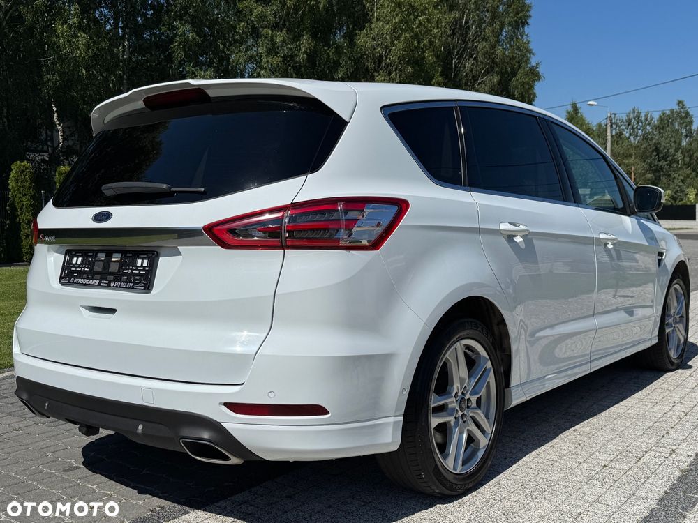 Ford S-Max 2.0 TDCi Titanium - 18