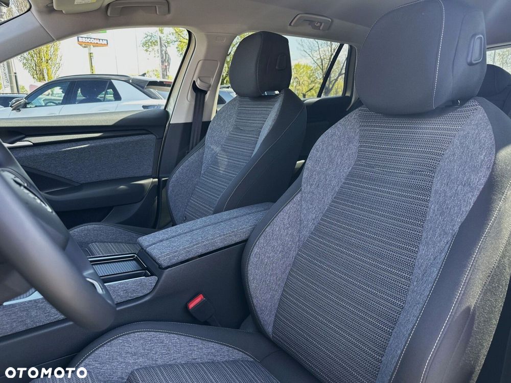 Skoda Superb 2.0 TDI SCR 4x4 Selection DSG - 12