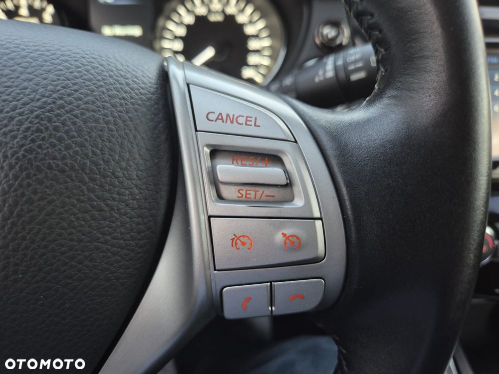 Nissan Qashqai 1.2 DIG-T Xtronic N-Connecta - 21