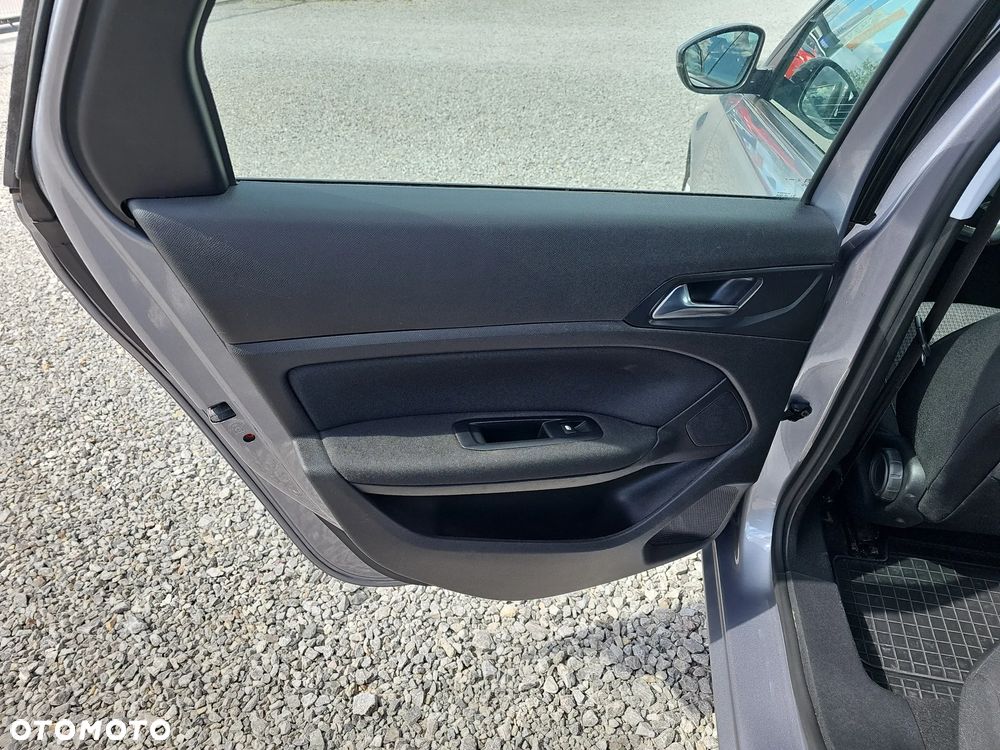 Peugeot 308 1.5 BlueHDi Active S&S - 23