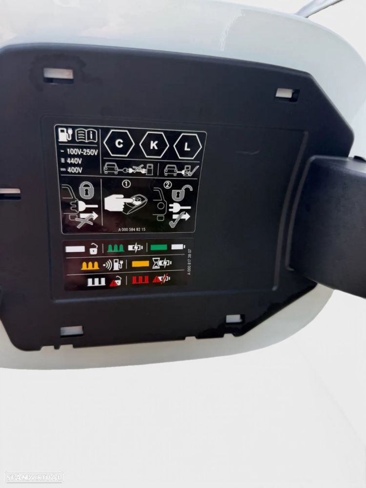 Mercedes-Benz C 300 de 4Matic T 9G-TRONIC AMG Line - 14