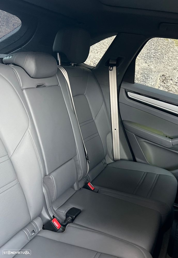 Porsche Cayenne E-Hybrid - 8