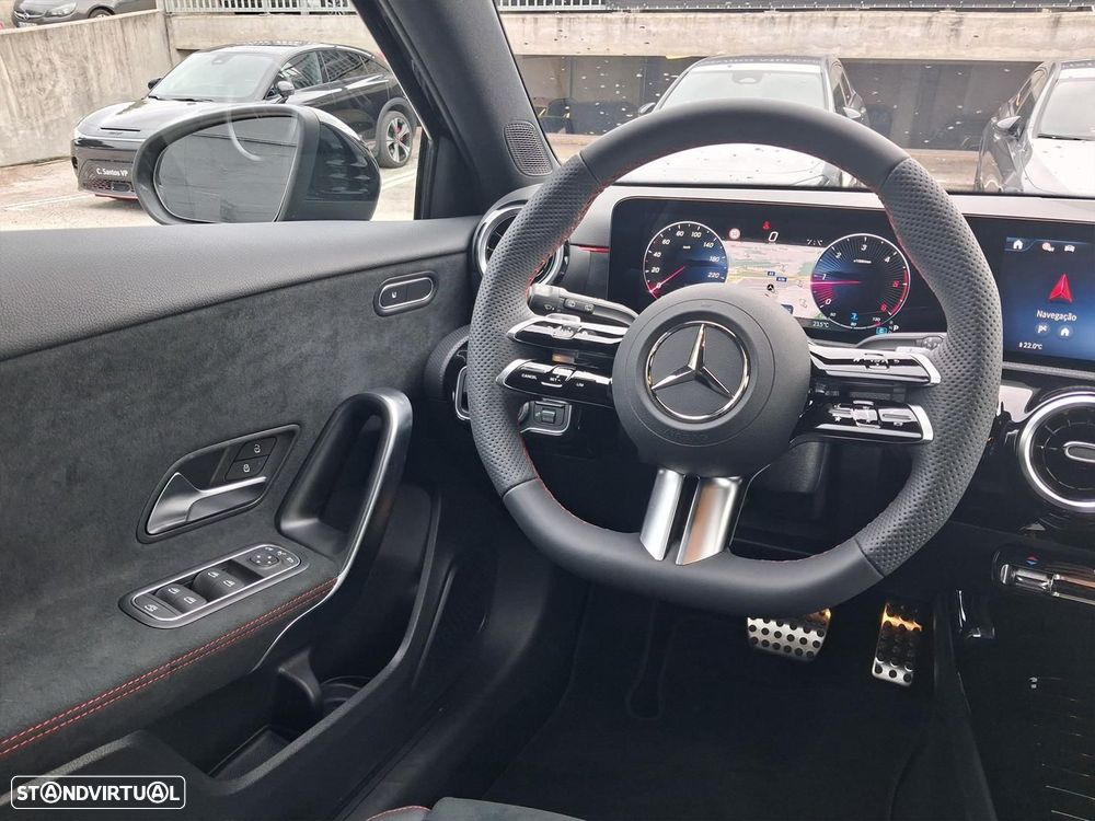 Mercedes-Benz A 180 - 15