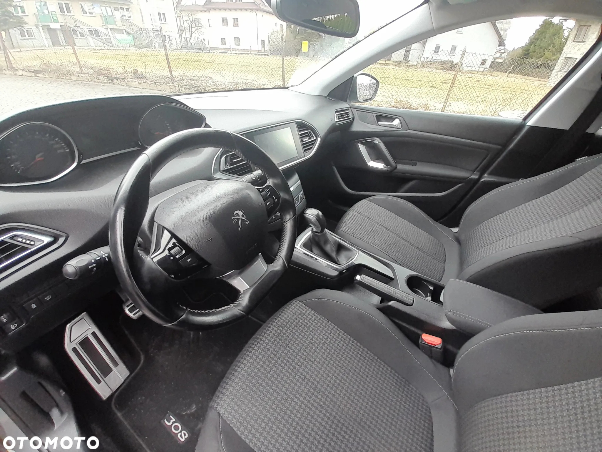 Peugeot 308 1.6 BlueHDi Style S&S - 17
