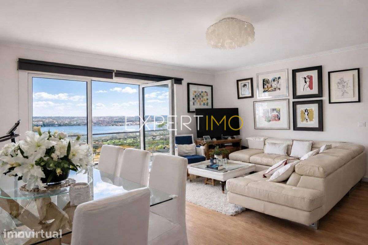 Apartamento T3 com Vista Panorâmica de Rio e Mar - Grande imagem: 2/11