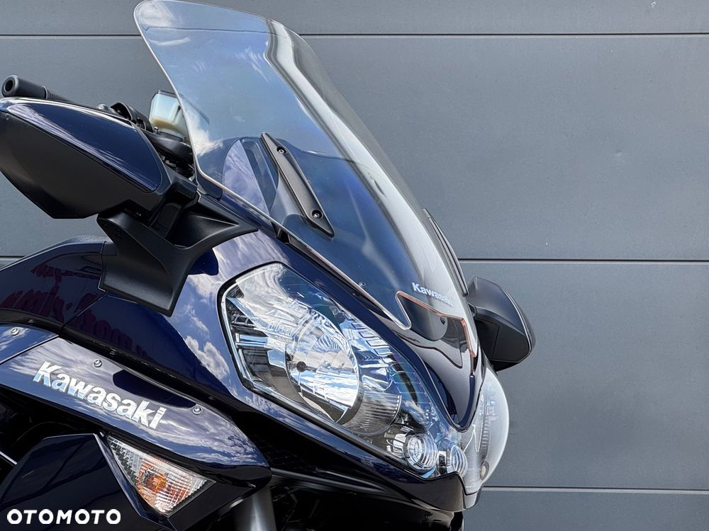 Kawasaki GTR - 5