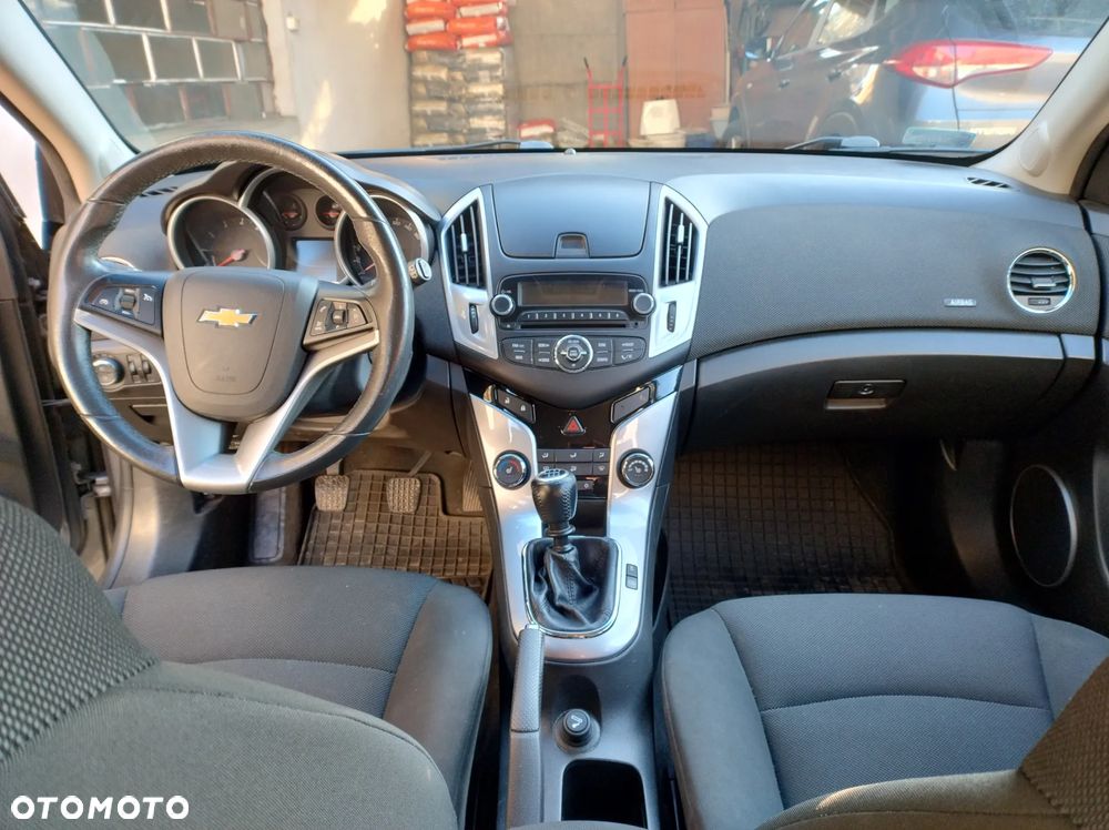 Chevrolet Cruze 1.4 T LT+ - 10