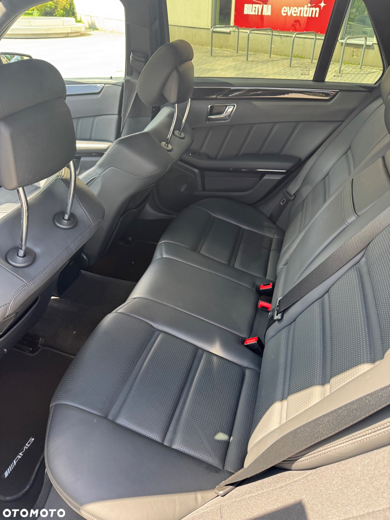Mercedes-Benz Klasa E 63 AMG T AMG Speedshift 7G-MCT - 22