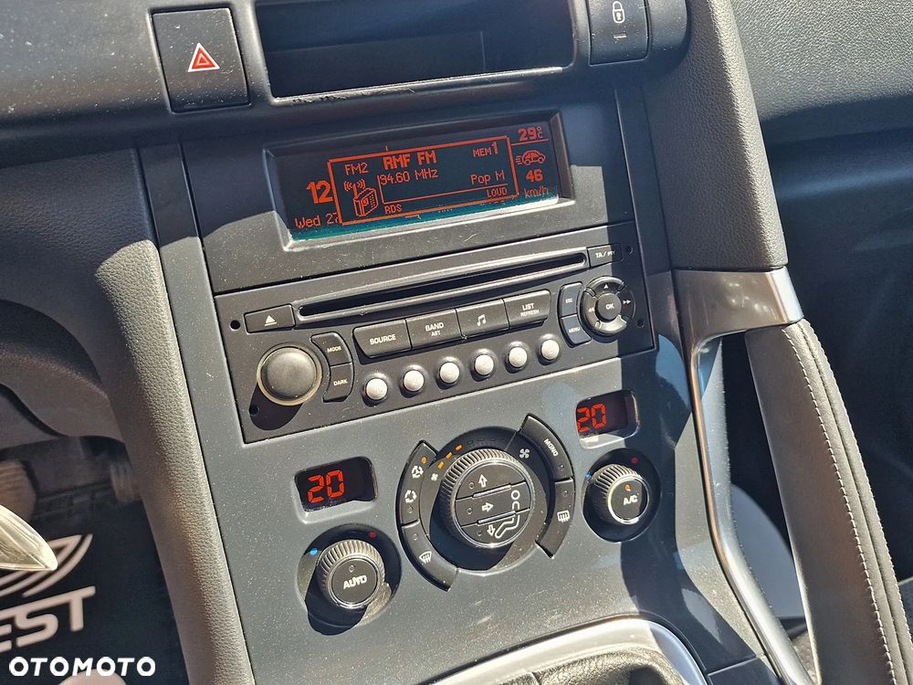 Peugeot 3008 - 16