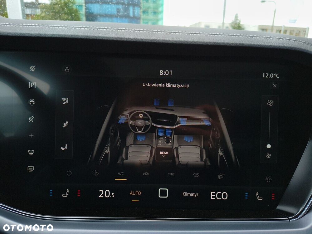 Volkswagen Touareg - 29