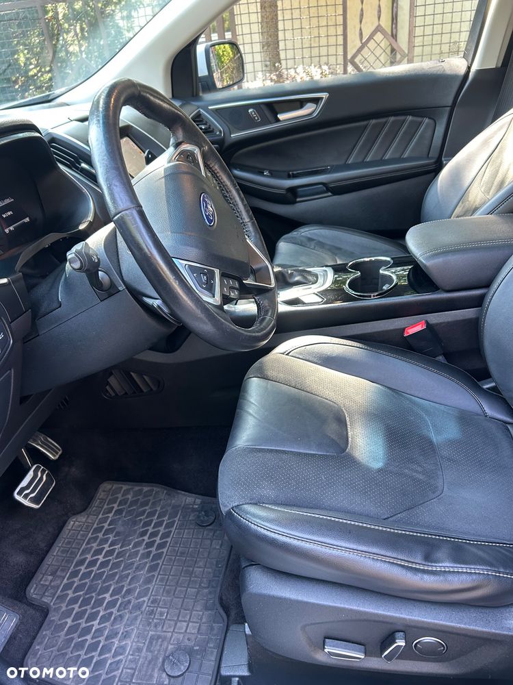 Ford Edge - 13