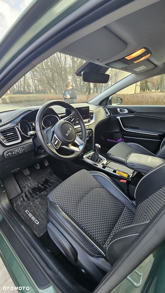 Kia Ceed 1.5 T-GDI L - 17