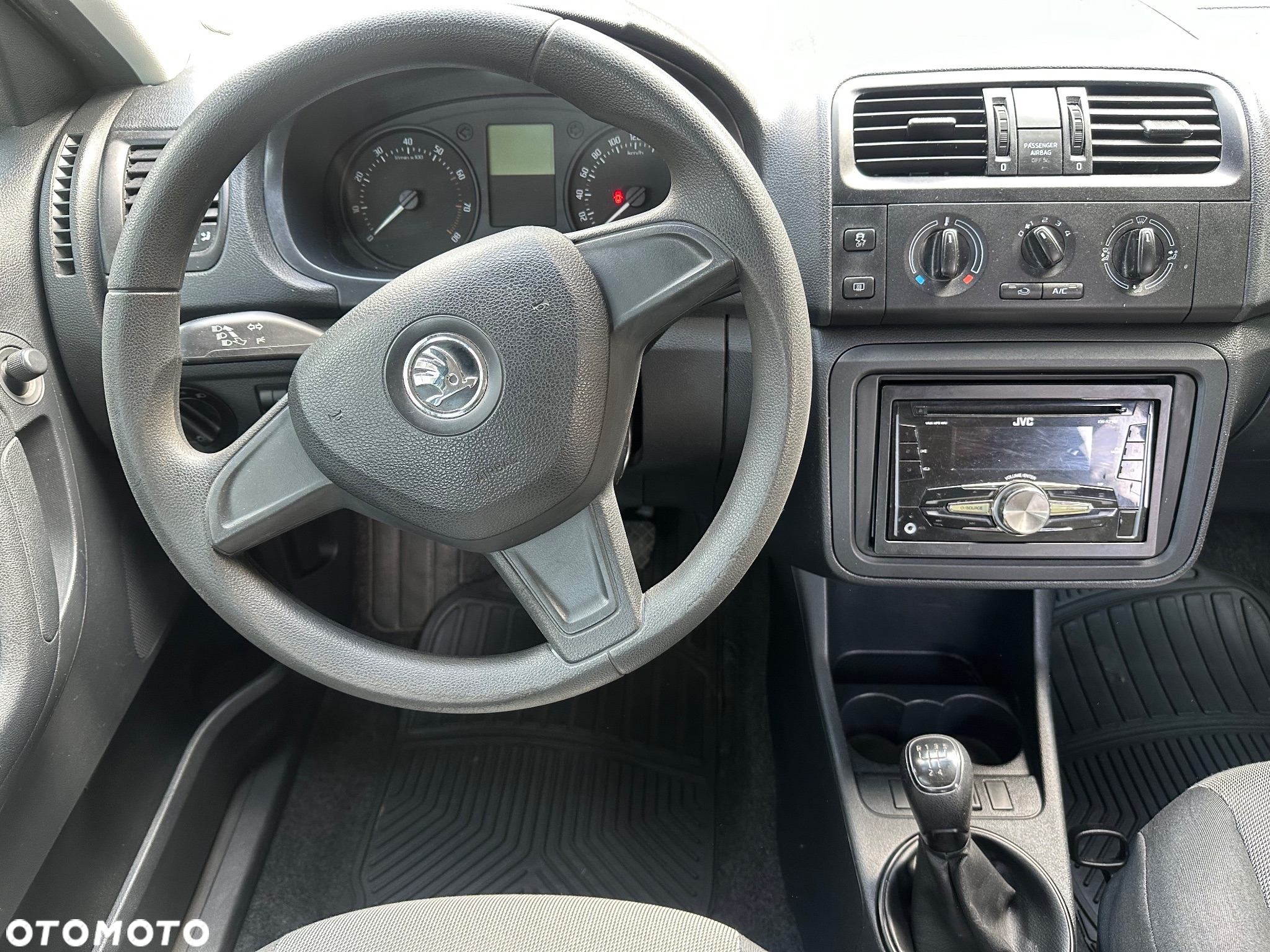 Skoda Fabia 1.2 TSI Active Plus - 20