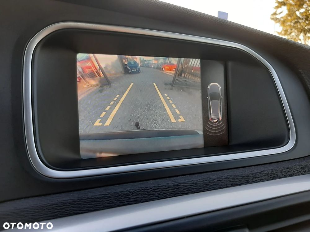 Volvo V40 Cross Country D2 - 13
