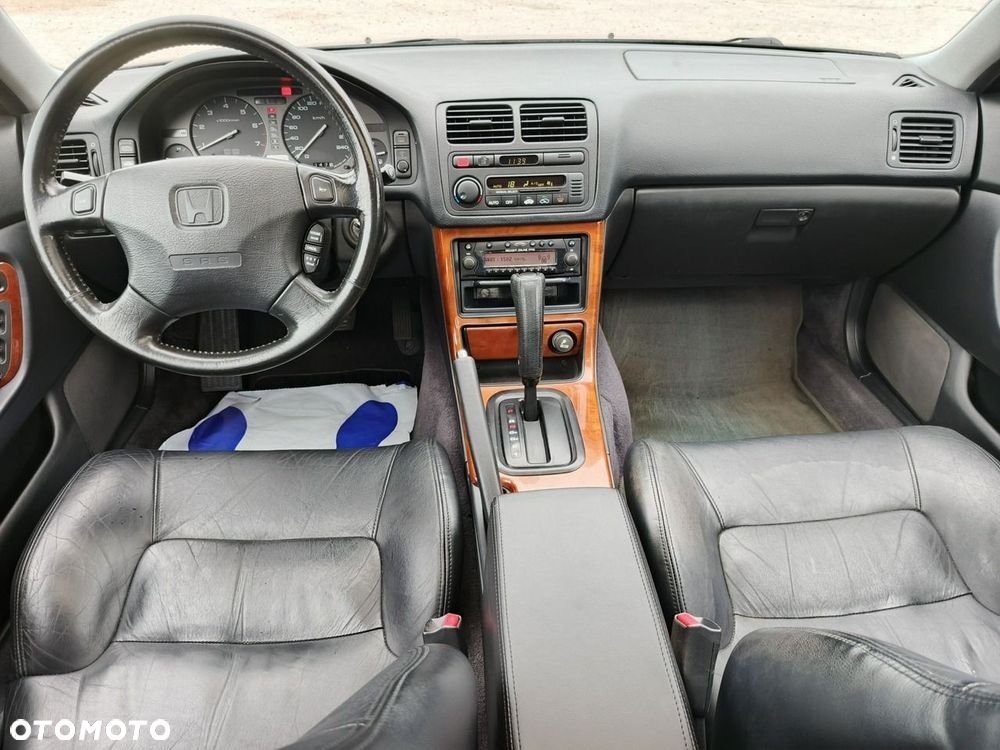 Honda Legend - 10