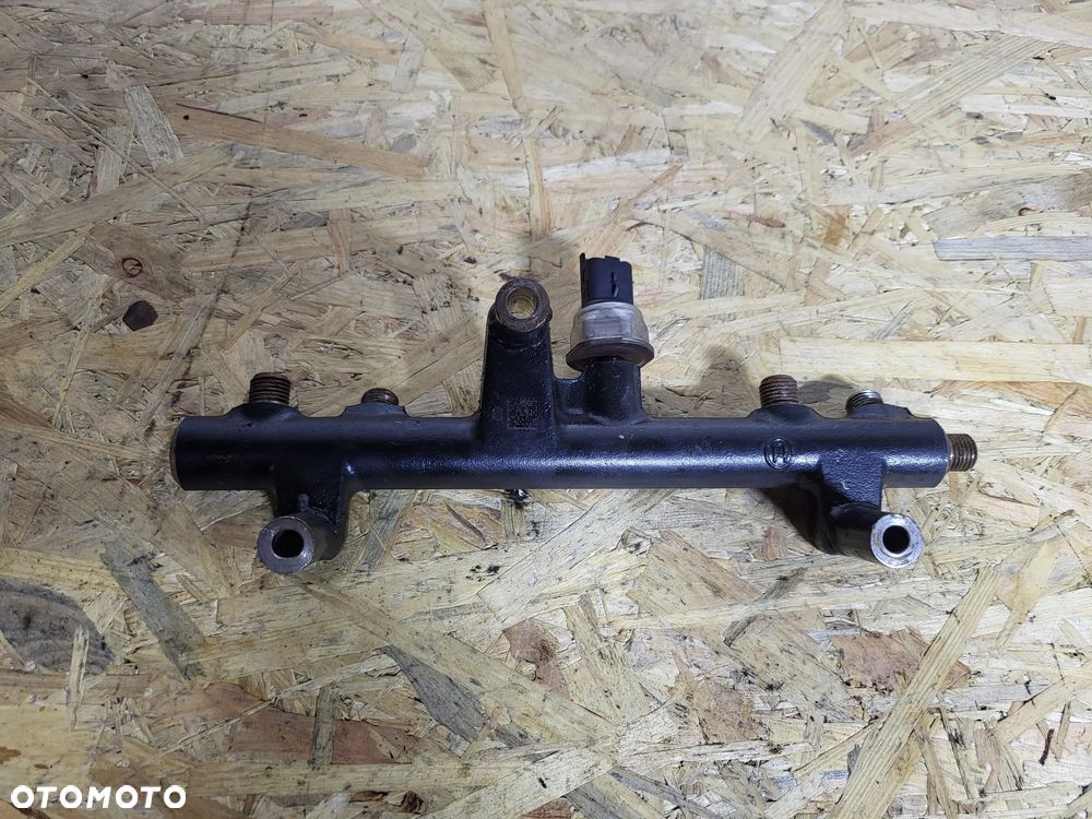 Listwa wtryskowa 2.0 HDI Peugeot Citroen - 2