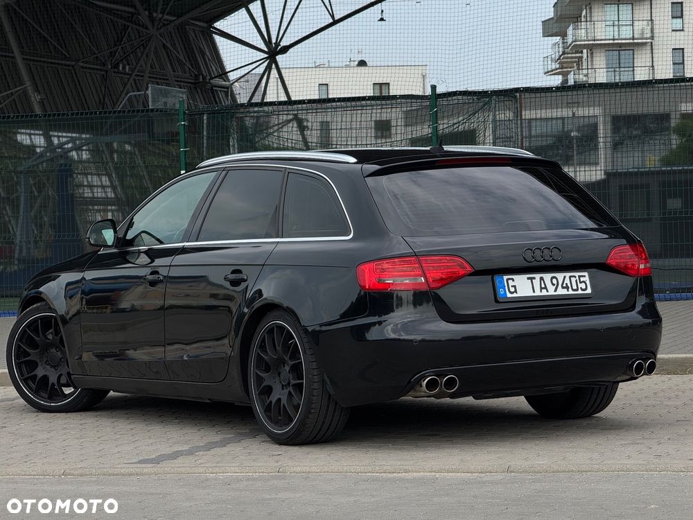 Audi A4 Avant 2.0 TDI Limited Edition - 19
