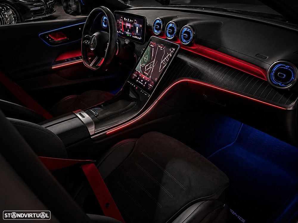 Mercedes-Benz C 300 e T 9G-TRONIC AMG Line - 15