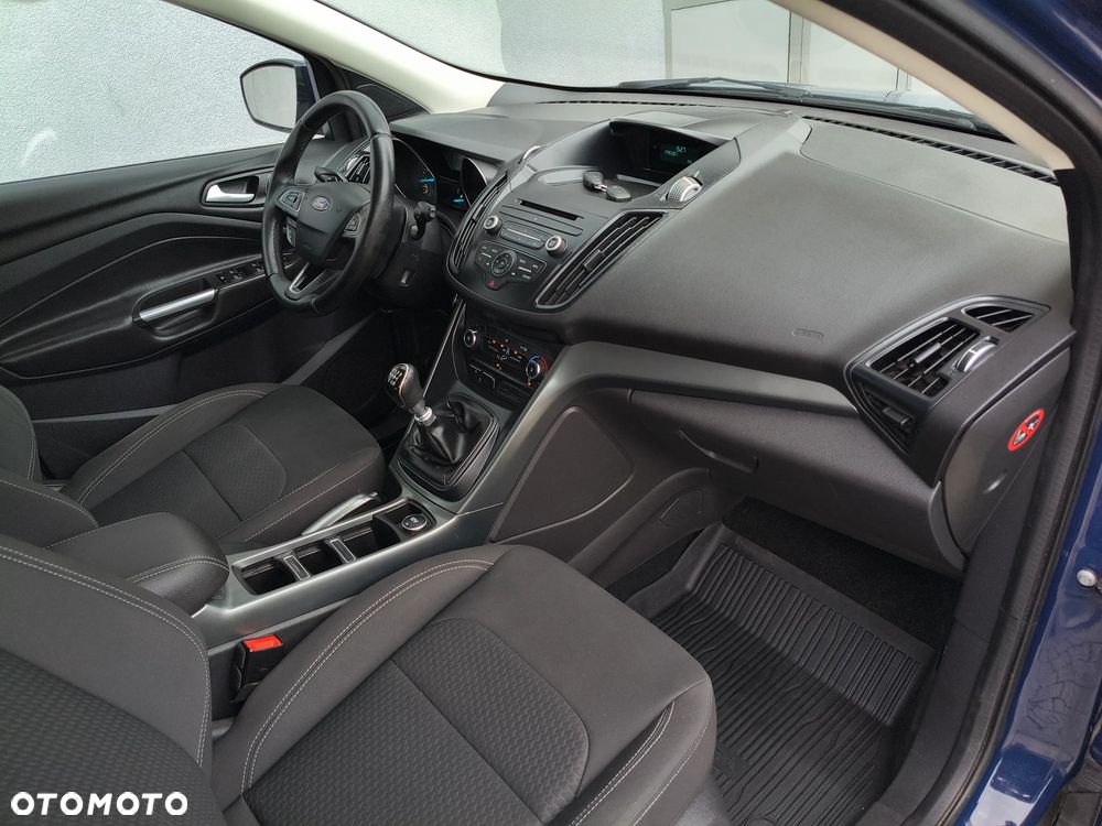 Ford Kuga 1.5 EcoBoost 2x4 Business Edition - 10